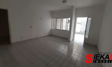 Casa para locação na Vila Carrão - SP, com 1 quarto, 1 sala, 1 banheiro, 2 vagas de garagem e 70m² de área.