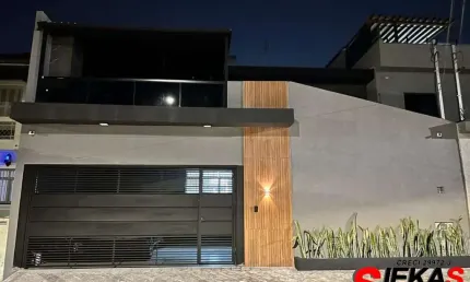 Imperdível! casa de 3 quartos e 1 suíte no tatuapé, são paulo-sp: 200m², 3 banheiros e 2 vagas de garagem. confira!