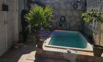 Sobrado com 3 quartos, Vila Milton, Guarulhos - R$ 980 mil, Cod: 12689