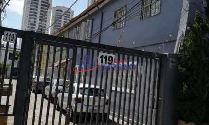 Casa à venda na Rua Diogo Farias, 06, Centro, Guarulhos