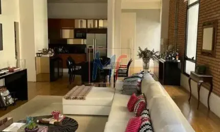 REF: 16.296 - Lindo apto , 156 m² a.u., , mobiliado ,1 suíte com dois andares de armários, cozinha americana, salas, 3 vagas, deposito e Lazer.