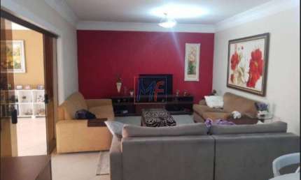 REF 16.271 Lindo sobrado na Vila Ivone, de 240 m² a.u., 4 dormitórios ( 3 suítes), sala, cozinha, banheiro, área de serviço, salão, 12 vagas.