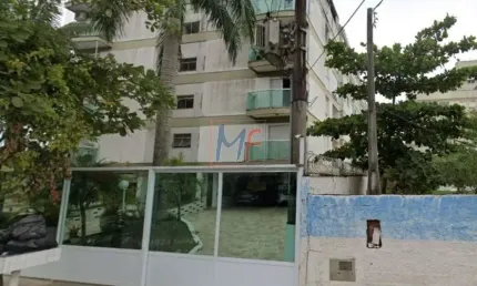 Excelente apartamento no guarujá com 80 m² de a.c., a 400 metros da praia, com 3 dorms., cozinha, sala banheiro e 1 vaga. ref: 5.285