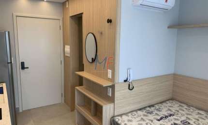 REF 16.659 - Excelente Apartamento Studio  Jardim das Acácias, 23m² a.u., 1 dormitório (1 suíte), sala, cozinha e varanda, moveis planejados.