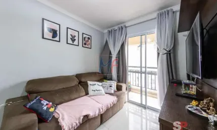 REF 16.695 - Excelente apto na Vila Tolstoi, 45 m² a.u., 2 dormitórios, sala, cozinha, banheiro, área de serviço, sacada, 1 vaga coberta e lazer.