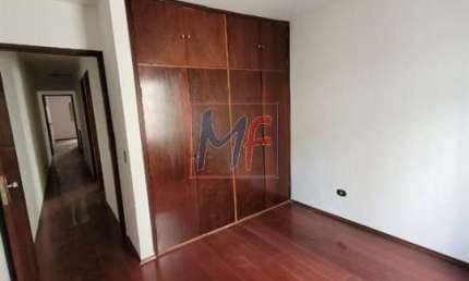 REF 16800 - Excelente sobrado na Chácara Santo Antônio, 180 m² a.u., 4 quartos (1 suíte), sala, cozinha, área de serviço, edícula e 2 vagas.
