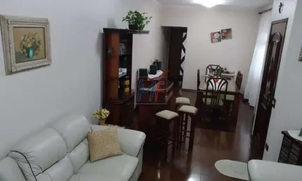 REF 16.851 - Ótimo sobrado no Jd. Marabá (Zona Sul), 260 m² a.u., 3 quartos (1 suíte), sala, cozinha, dep. empregada, churrasqueira e 2 vagas.