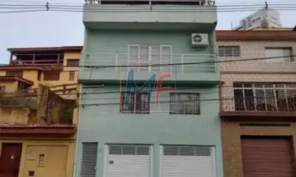 Excelente casa na Vila Monumento, 168m² a.u., 3 dormitórios (1 suíte), cozinha, sala, varanda, espaço gourmet, 2 vagas (REF 17.383)