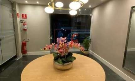 Excelente apartamento no Brooklin Paulista, 75m² a.u., 2 dormitórios (1 suíte), sala, cozinha planejada, lavanderia, 1 vaga e lazer. (REF: 17.040)