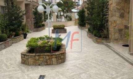 REF: 7730 Lindo Sobrado em cond. no bairro Vila Formosa, sendo 3 suítes, varanda, diversos armários, 192 m² área útil, 5 vagas de garagem.