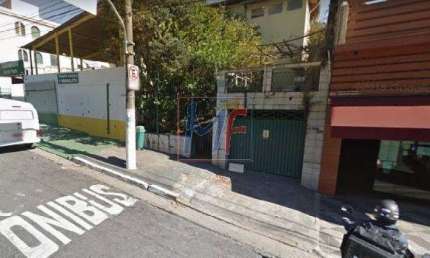 Terreno no bairro Vila Pompéia,  2.459  m² área total,  Zoneamentos: ZC/ZM  - Estuda propostas e não aceitam permutas.   (REF 9382)