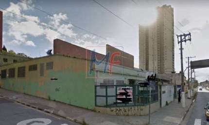 Terreno com 1.872 m² para Venda de esquina  2.749 m² A.C. , não aceita permuta. Zoneamento Comercial e residencial. REF 10.568
