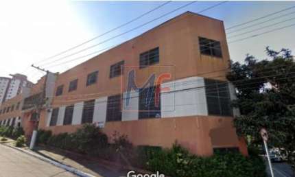 REF 11.534 Ótimo Terreno de 915 m², 2.139 m²  A.C. frente 65 m²  Chácara California  no Tatuapé.  Não aceita permutas.