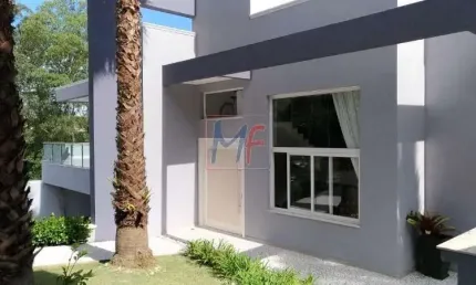 REF 13.423 Excelente Casa Assobradada localizado no Condominio 5 em Arujá,  560 m² a.c, 597 m² a.t, 4 dorms, 4 suítes, 9 vagas de garagem.