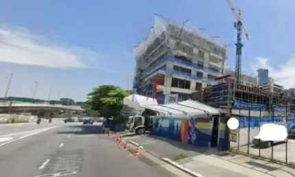 REF: 15.047 Excelente Terreno no bairro Vila Olímpia, 300 m² de área de terreno, 5 m² de área construída, Frente: 10 m ZONEAMENTO: ZM.