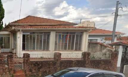 Excelente terreno na Vila Matilde, 202m² a.c., 630m² a.t., frente de 10 metros. Zoneamento ZEU. Estuda parte em permuta. (REF 17.084)
