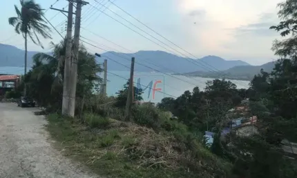 Excelente terreno no bairro Cigarras - São Sebastião - SP, 707 m², área em declive, vista para o mar. Aceita permutas (REF 17.631)