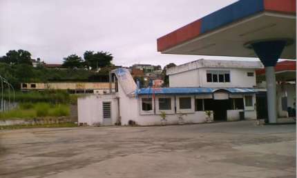 Excelente Terreno localizado no bairro da Vila Ema,  área total de 9.300 m², testada de 52 metros,  ZONEAMENTO: ZM4. REF: 17.821