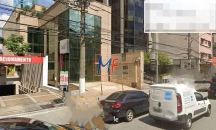 Excelente prédio comercial no Itaim Bibi, 1.985m² a.c., 500 m² a.t., 10m de testada, 10 banheiros, 20 vagas, elevador, Zona ZEU (REF 17.925)