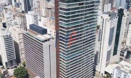 Excelente apto no Itaim Bibi, com 288m² a.u., 3 dormitórios (3 suítes), sala, cozinha, 4 vagas, lazer. Prox. Av. Nove de Julho  (REF 18.712)