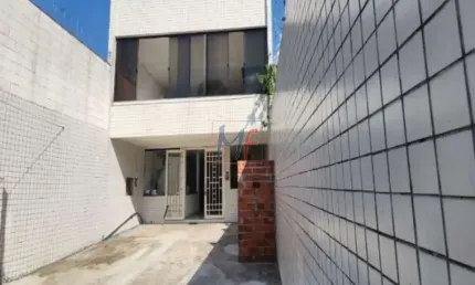 Excelente prédio comercial V.Ré, 396 m² a.c., 340 m² terreno , vestiário,  área de estoque, 6 vagas . ZM. (REF 18.730)
