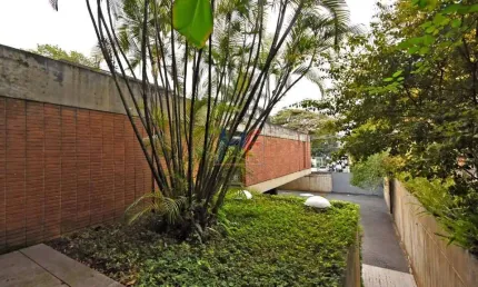 Excelente casa comercial ou residencial cidade jardim, 976 m² a.c., 3.100 m² terreno . zoneamento zer . analisa permutas. próximo rua das begônias (ref 18.887)