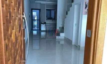 Excelente Casa localizada no bairro da Vila Mariana, com 160 m² a.c., 3 dorms. (sendo 3 suítes), 2 vagas, ar-condicionado.ZM.  REF: 19.072