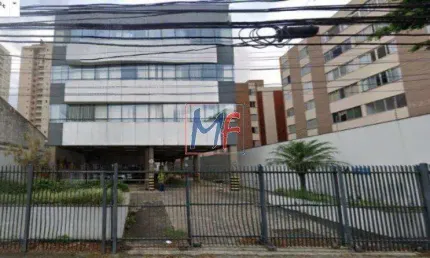 Excelente Prédio Comercial no bairro Barcelona, com 4.042,54 m²a.c., 2.712, 71 m² terreno , com vagas de estacionamento. Não aceita permutas.  REF: 19.305