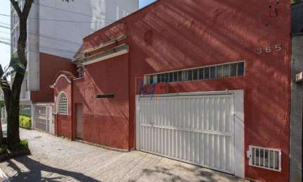 Excelente Terreno localizado no bairro da Liberdade, com 271 m² a.c., 412 m² terreno, testada de 19,60 m. ZONEAMENTO: ZM. REF: 19.330