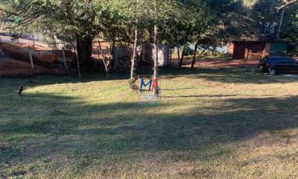 Excelente terreno no Jd. Cataguazes, Campos do Jordão SP, 1.060 m² de área, com leve aclive, pronto para construir com infraestrutura completa (REF 19.521)