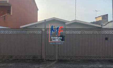 Excelente casa térrea no Centro S. Bernardo do Campo, com 256m² a.u., 3 suítes, sala, quintal, edícula, 3 vagas (REF 19.608)