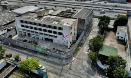 Excelente prédio comercial no Jardim Andaraí, com 2.095 m² terreno , 3.149 m² a.c., Zoneamento ZEMP. Analisa permuta. Prox. Rod. Pres. Dutra (REF 19.570)
