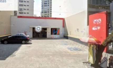 Excelente Loja Comercial localizada no bairro Santa Cecília, com 419 m² de área construída e 600 m² de área de terreno, testada de 15 m. ZONEAMENTO: ZEM. REF: 19.924