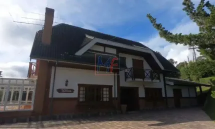 Excelente casa em cond. fechado em Campos do Jordão - SP, 400 m² a.c., 4 quartos (4 suítes), sala, lareira, cozinha, escritório (REF 18.395)