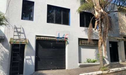 Excelente prédio no bairro Cidade Mãe do Céu, com 308 m² a.u., recepção, 4 salas, 6 banheiros, copa, ar condicionado. Zon. ZM.  (REF 18.453)