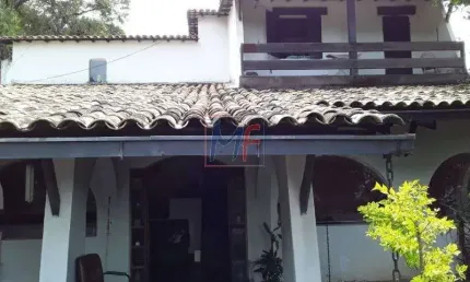 REF: 12.571 Excelente Casa em Cond. Fechado em Itapevi, com 3 dorms (1 suíte), 6 vagas de garagem, com 600 m² A.C. e 1388 m² de terreno.