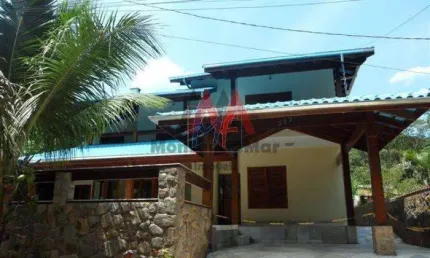 Excelente casa localizada no bairro park imperial, caraguatatuba, com 6 dorms, sendo 3 suítes, piscina, lavabo, area  churrasco. ref: 12.635