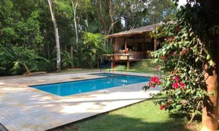 Excelente Casa em Condominio no bairro Ressaca, Ibiúna, 280 m²  a.c., com 3 dorms, (sendo 3 suítes), 4 banheiros, 4 vagas. REF: 19.074