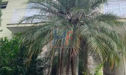 REF 16.856 - Ótimo sobrado em cond. fechado no Tremembé, 320m² a.u., 4 quartos (4 suítes), sala, lareira, espaço gourmet, piscina e 7 vagas.