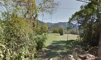 Excelente terreno no bairro de Lagoinha, Ubatuba/SP, com 18.000 m², plano, murado, com ótimo potencial e ideal para investidores (REF 20.325)