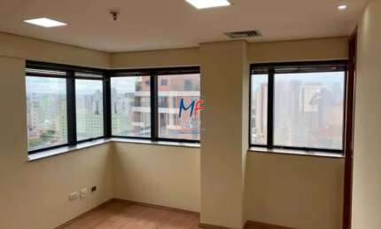 Excelente Sala Comercial  Aclimação,  68 m² a.u. , 4 salas amplas, recepção, banheiro e uma vaga de garagem. REF: 20.507