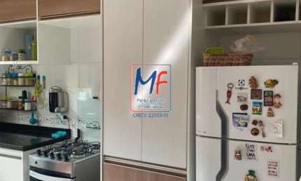 Excelente sobrado em cond. fechado no Jaraguá, com 128m² a.u., 2 dormitórios, sala, cozinha, varanda, lavanderia, 2 vagas. Prox. Rodovia dos Bandeirantes (REF 20.856)