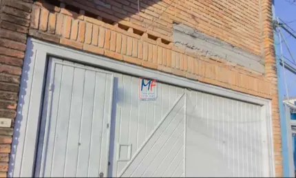Excelente casa no Ipiranga , com 85 m² 2 dormitórios, sala, cozinha, 2 banheiros, hidromassagem e 2 vagas. Localizado a 1,3 km do metrô  alto do IPIRANGA. REF: 20.846