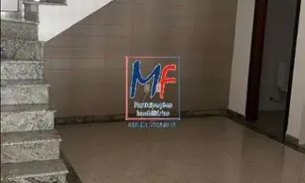 Excelente sobrado no Parque Cruzeiro do Sul, com 92m² a.u., 2 dormitórios, sala, cozinha, terraço, quintal, churrasqueira, 3 vagas (REF 20.842)
