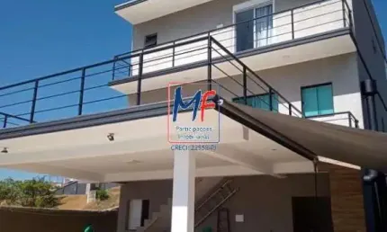 Excelente sobrado em cond. fechado em Bragança Paulista/SP,  360m² a.u., 4 dormitórios (1 suíte), sala, cozinha, varanda, churrasqueira, piscina, 3 vagas, lazer (REF 20.930)