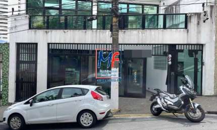 Excelente Predio Comercial localizado no Paraiso, com 765 m² a.u., terreno 450 m2 , testada de 15 m , Zoneamento ZM, 6 vagas .Vale a pena conferir.  REF 21.099