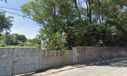 Excelente Terreno localizado em Guarulhos, com 21.500 m² de área total, aceita proposta com permuta física e 60 % em dinheiro . Vale a pena conhecer . REF: 19.827