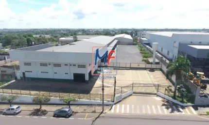 Excelente Galpão localizado na Vila Toninho. com 6.000m² de área útil , pé direito de 9 m, vão livre e ponte rolante até 15 toneladas ! Não aceita permutas. REF 21.212