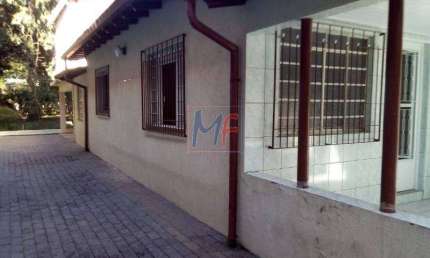 REF 3670 Terreno no Jd. Peri Novo, plano, com 530 m² sendo 10 m de frente, 55 m lado esquerdo, 50 m lado direito e 12 m de fundos.
