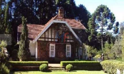 Lindissima Casa em Campos do Jordão na Vila Silvia com belissima  vista !!